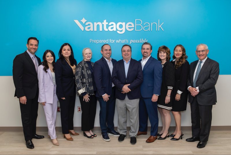 Vantage Bank Invests in the Future of Pediatric Cardiac Care with $125,000 Gift